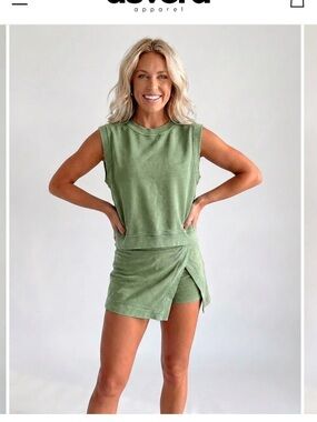 Auvora Olive Green Sleeveless Top and Skort Set nwt
